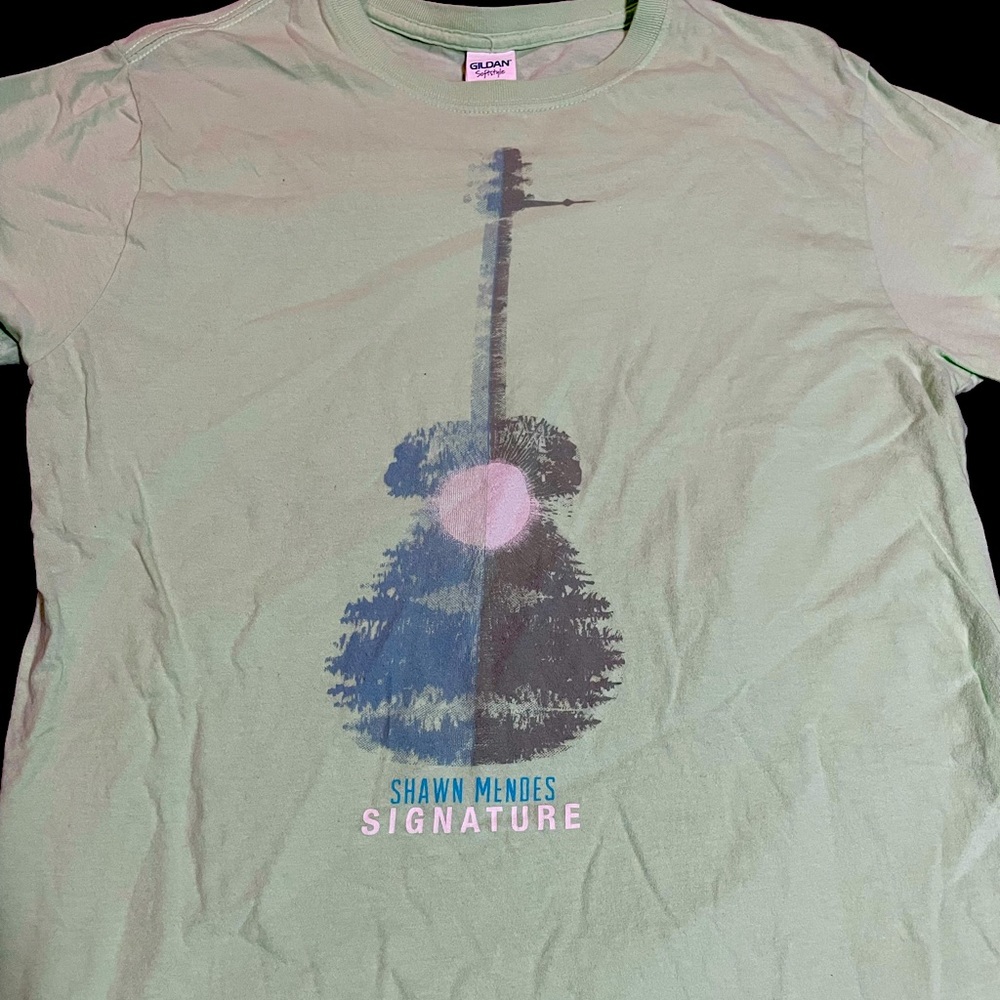 ‘Shawn Mendes Signature’ Shirt